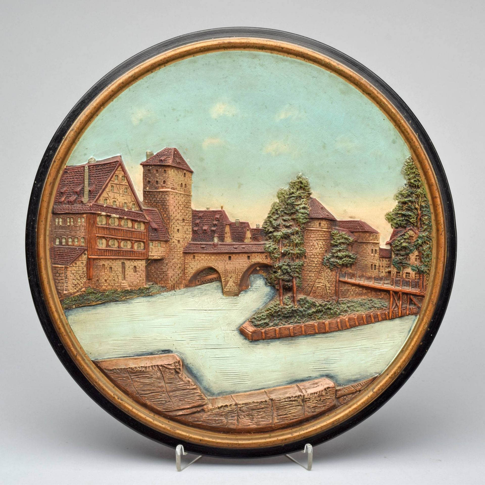Wandteller Nürnberg Hersteller: Johann Maresch Thon- und Steingutwaaren oder Nachfahre/Böhmen ( - Bild 2 aus 2