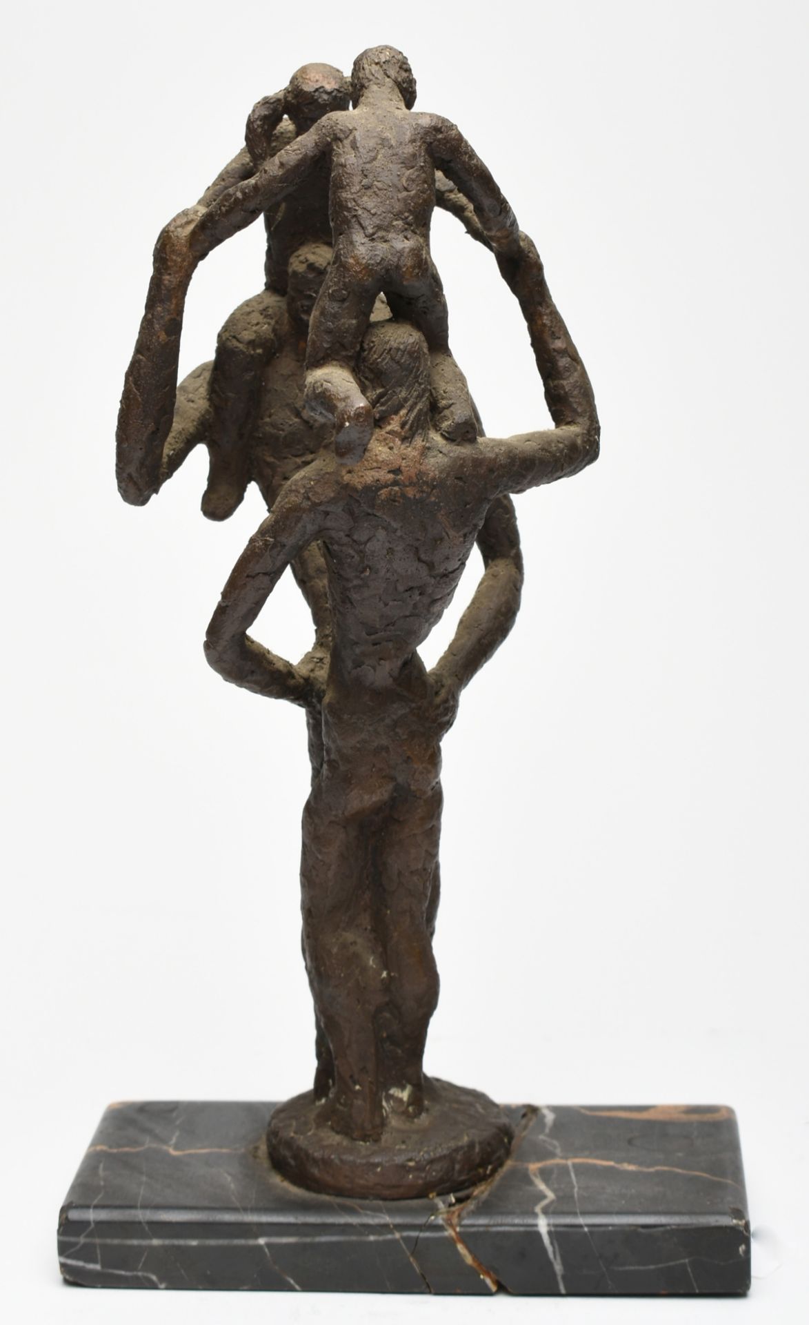 Habort, Jo (1951 Oschersleben - ) Bronze, dunkelbraun patiniert, Mann und Frau mit Junge und Mädchen - Bild 2 aus 4
