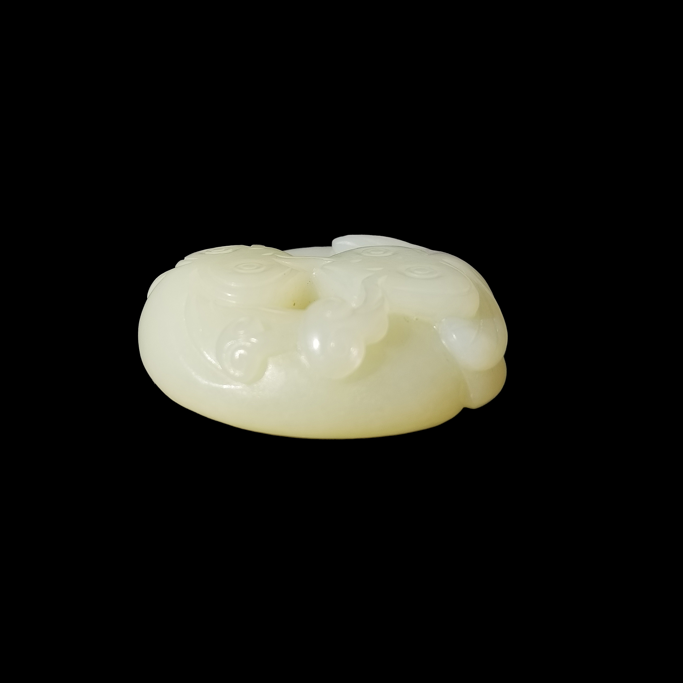 Chinese, Carved Pale Jade Animal Pendant - Image 3 of 6