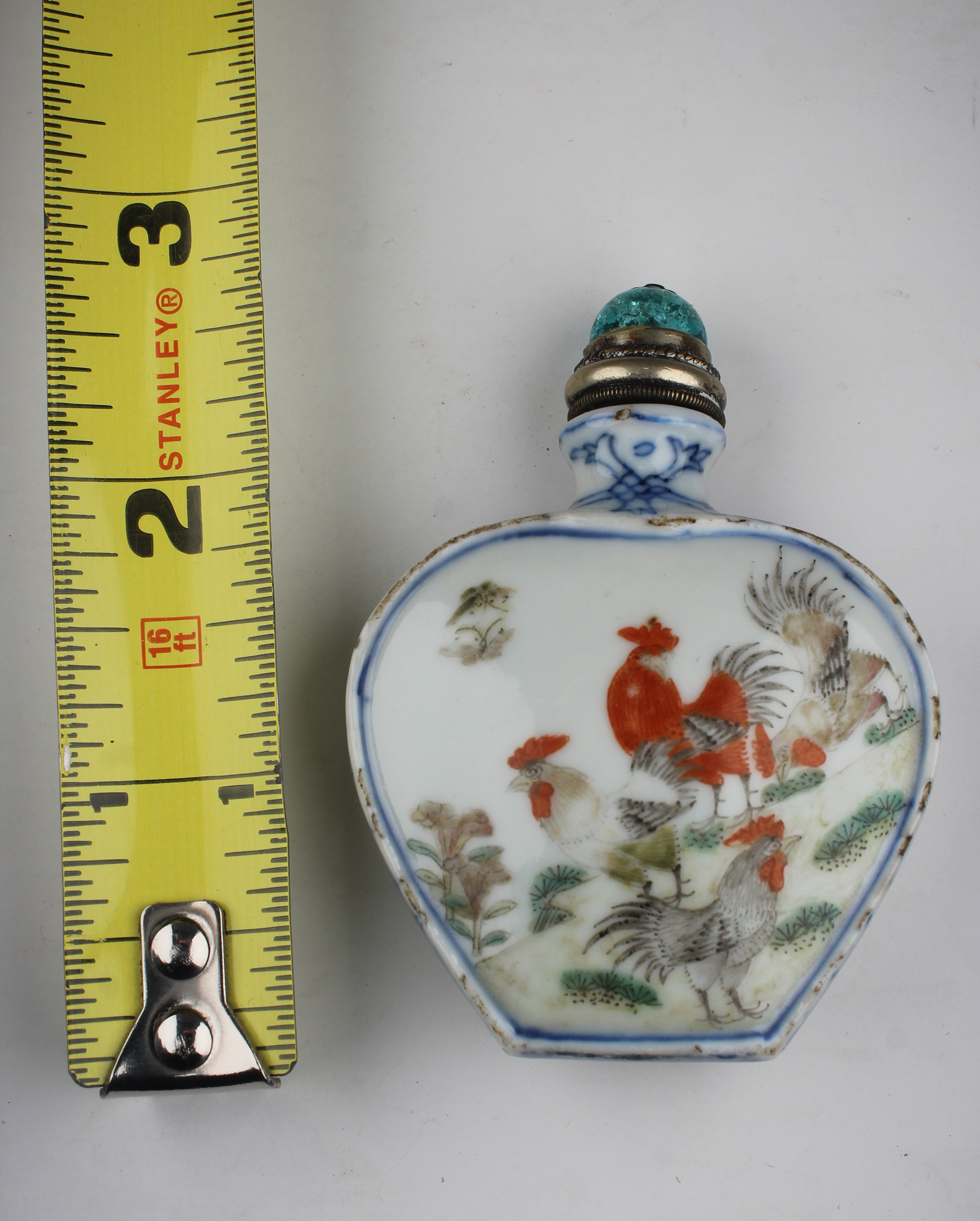 Chinese Ch'ien-lung Period Porcelain Snuff Bottle - Image 6 of 8