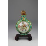 Qing, Gilt Famille Rose Chinese Snuff Bottle