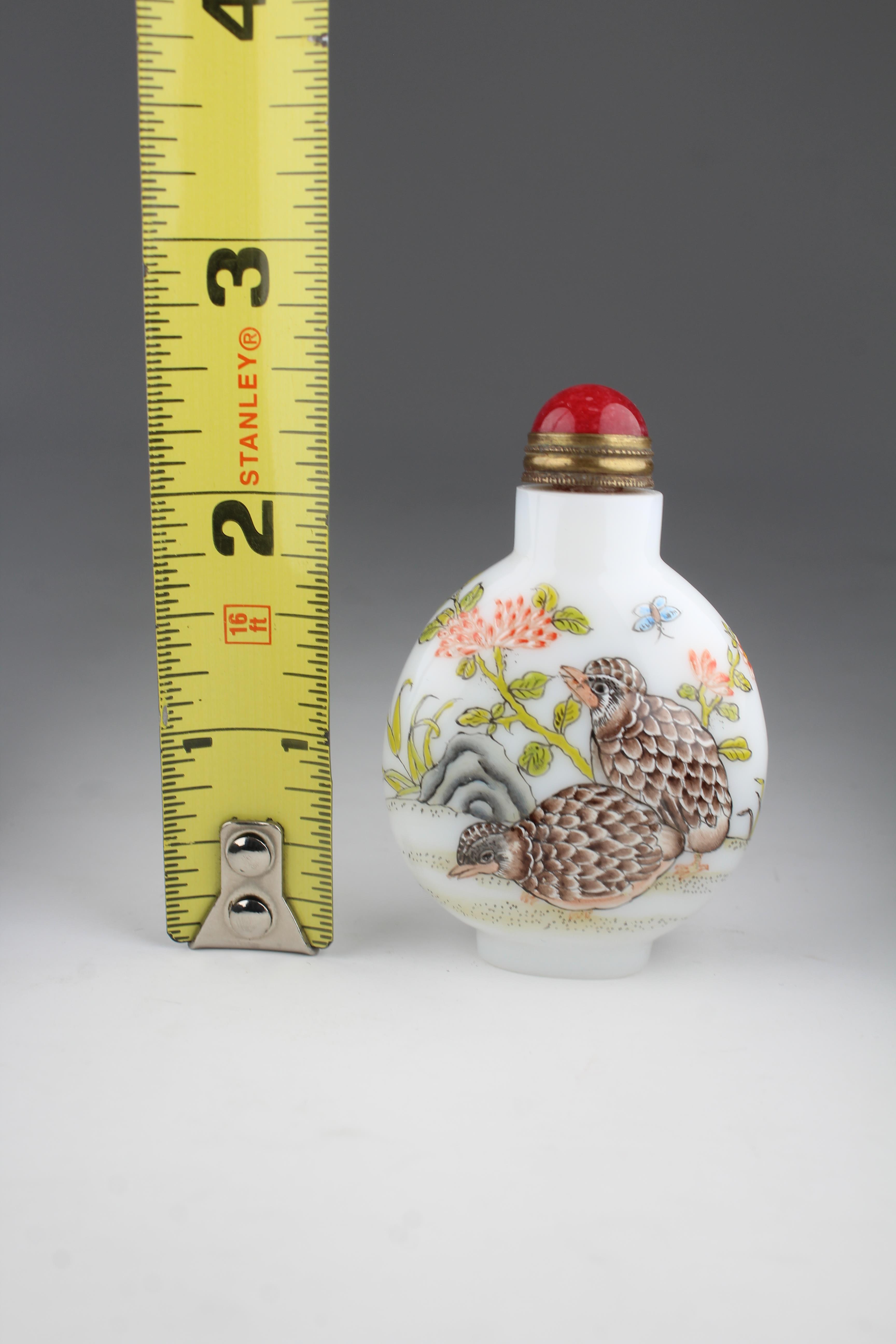 Unusual Chinese Enameled Glass Snuff Bottle - Image 5 of 5