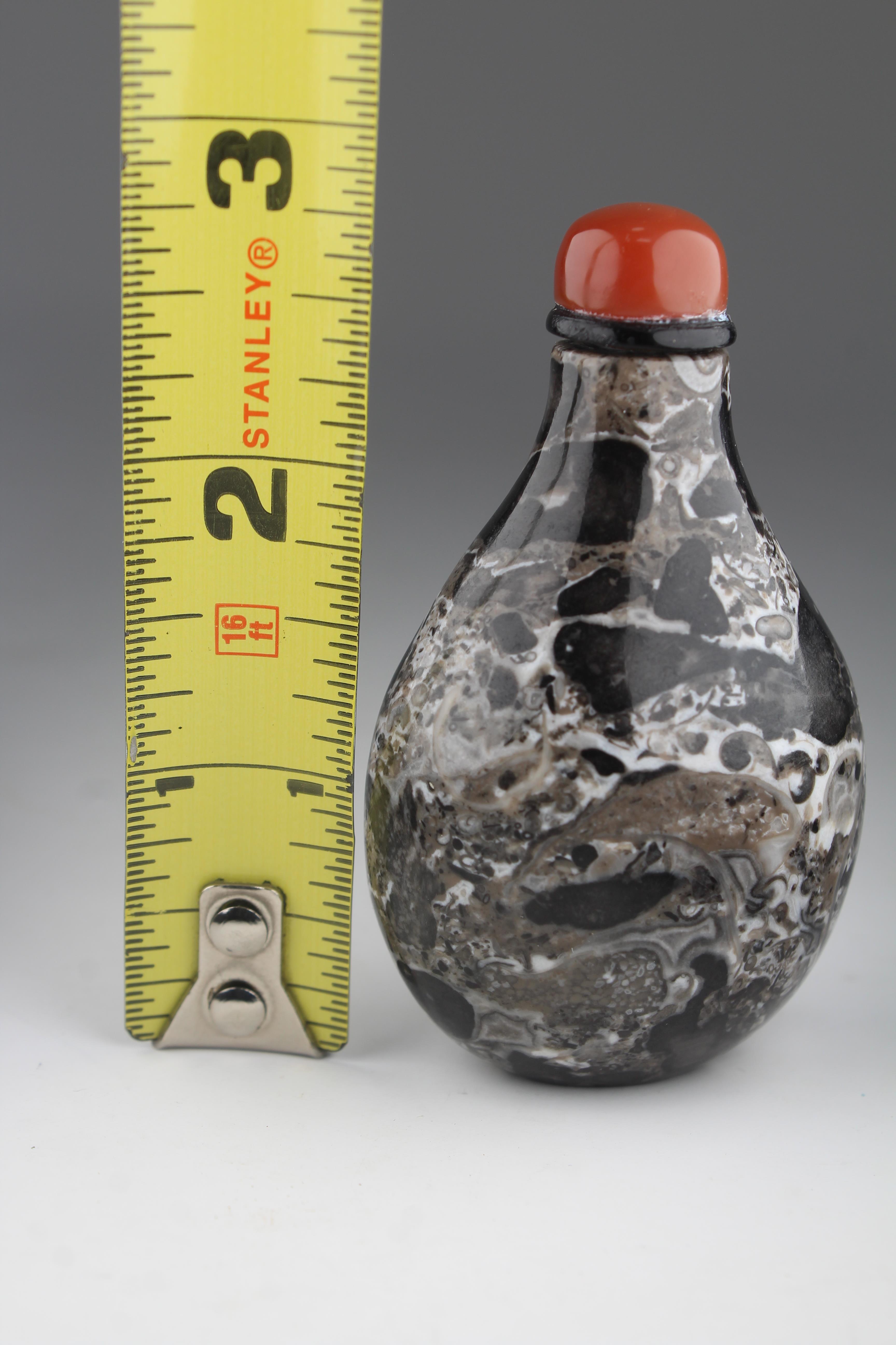 Chinese Fossiliferous Limestone Snuff Bottle - Image 4 of 5