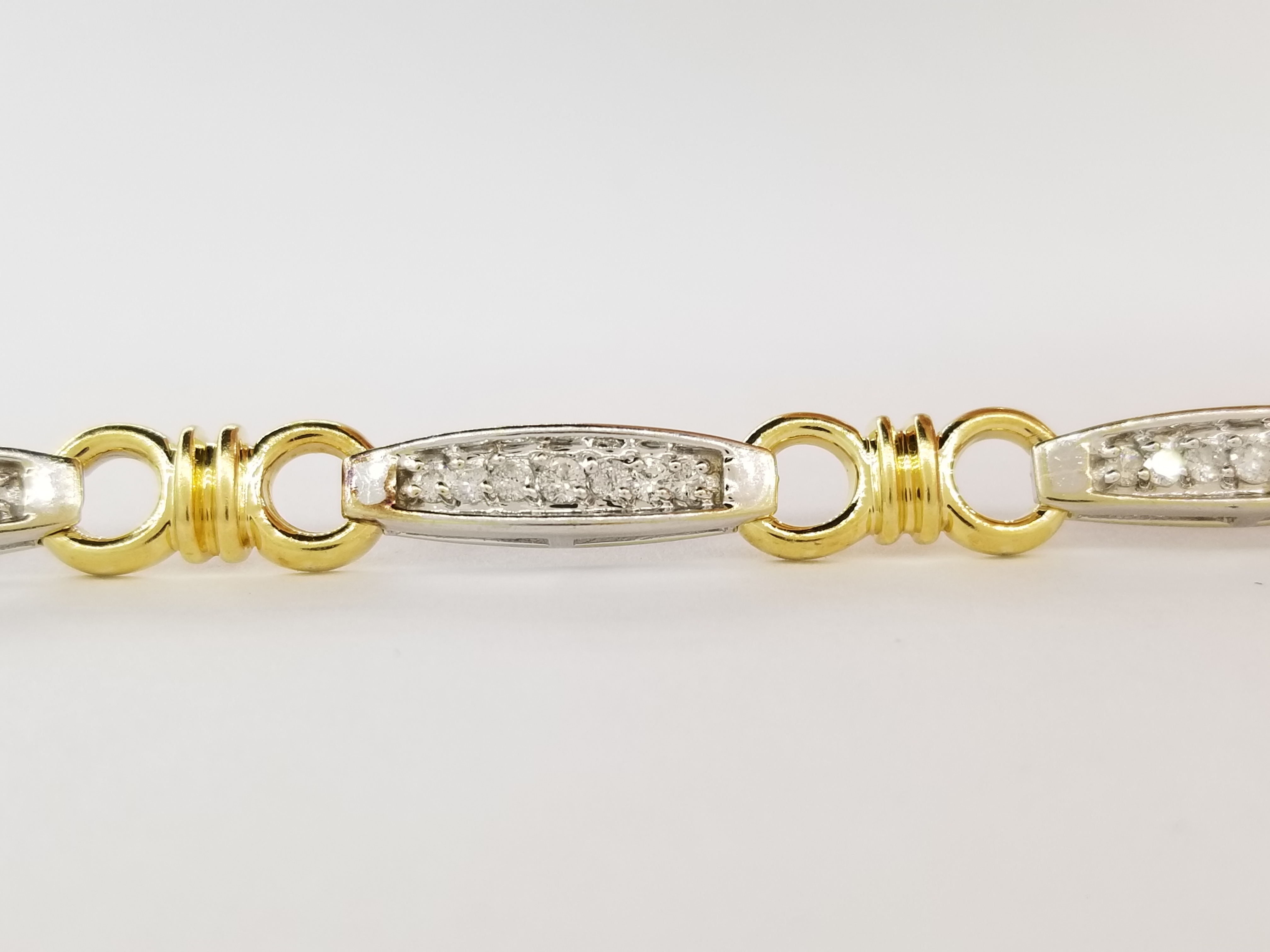 10K Gold 2CTW Diamond Tennis Bracelet - Image 3 of 4