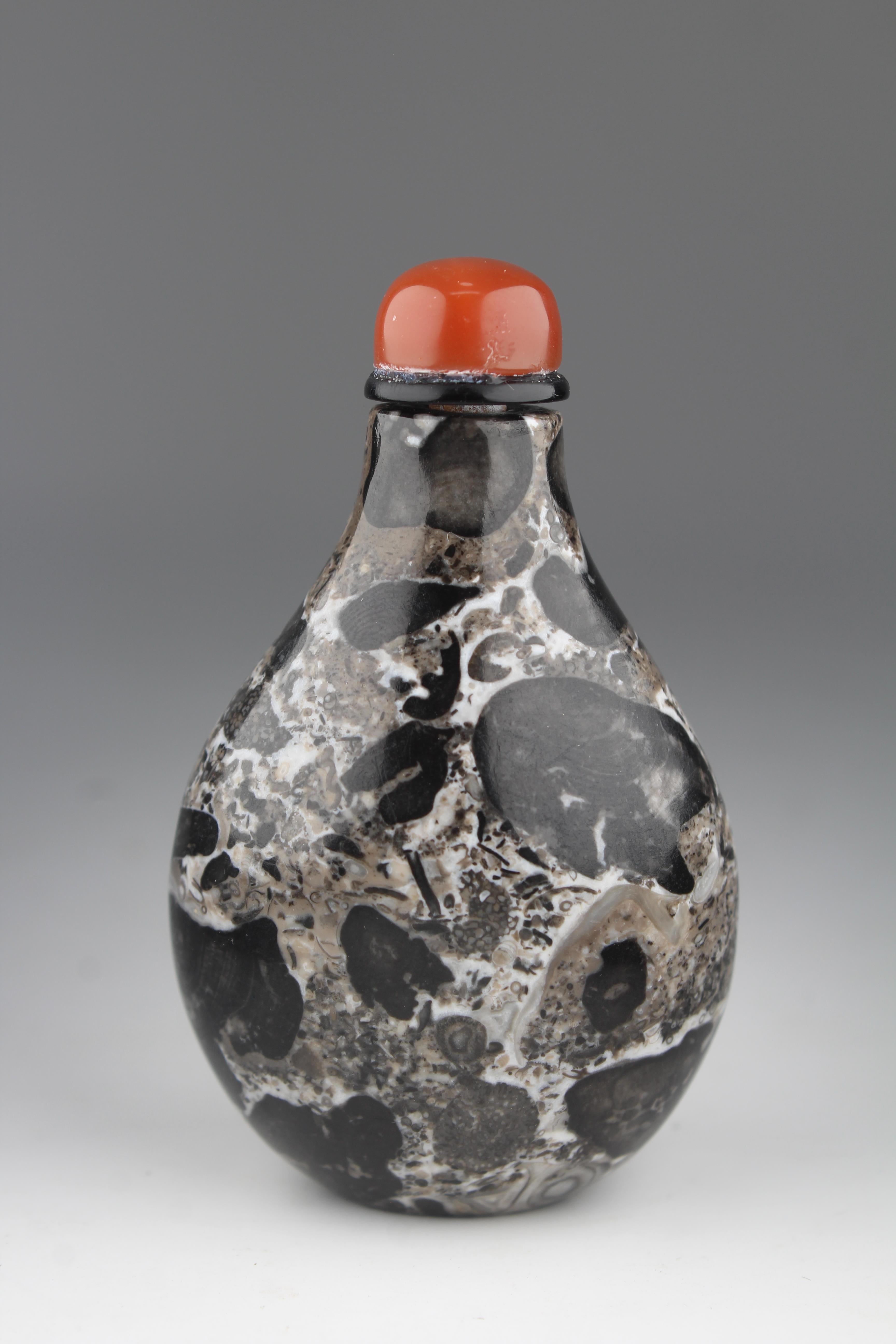 Chinese Fossiliferous Limestone Snuff Bottle - Image 2 of 5