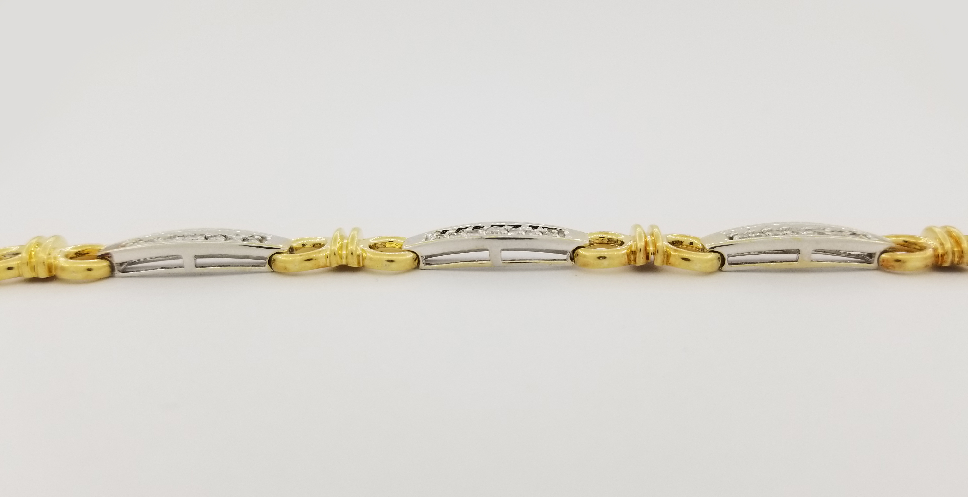 10K Gold 2CTW Diamond Tennis Bracelet - Image 4 of 4