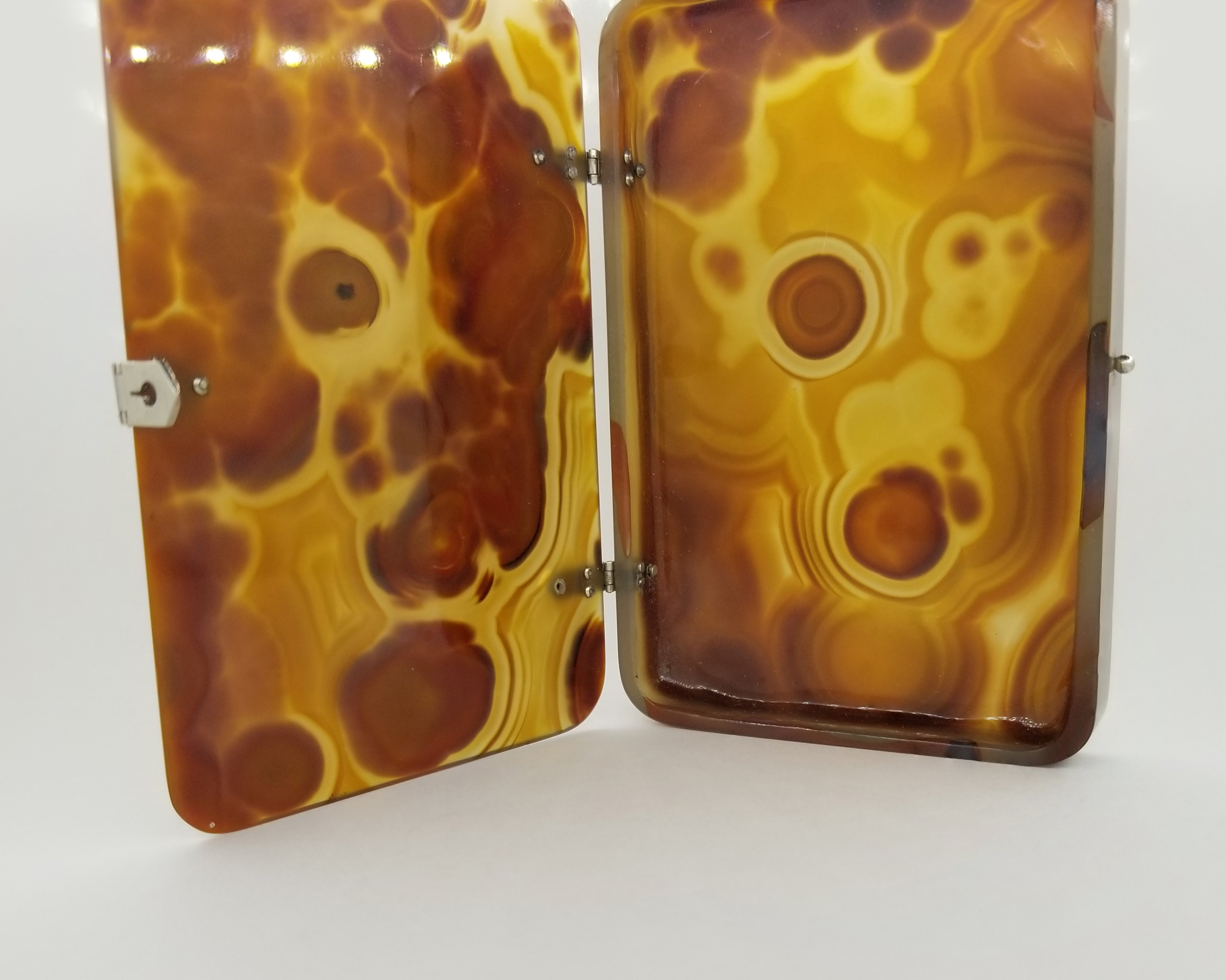 Art Deco Agate/Diamond Set Cigarette Case. Appears to be unmarked. In the style of Cartier. Total - Image 3 of 7