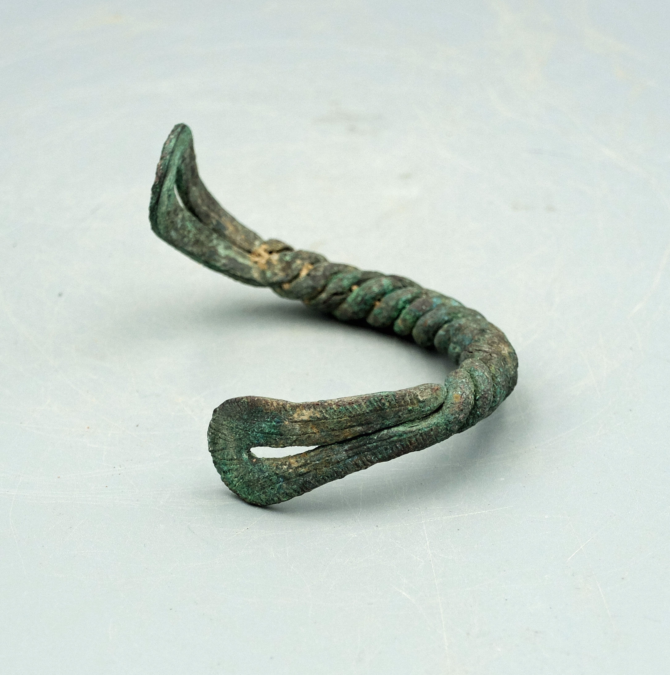 A lovely bronze bracelet from Luristan, ca. 800 - 200 BC. This beautiful braided example is 3 inches - Image 2 of 2