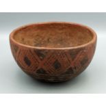 A large Narino bowl from Colombia, ca. 850 - 1500 AD. This fine vessel from the Capuli cultural