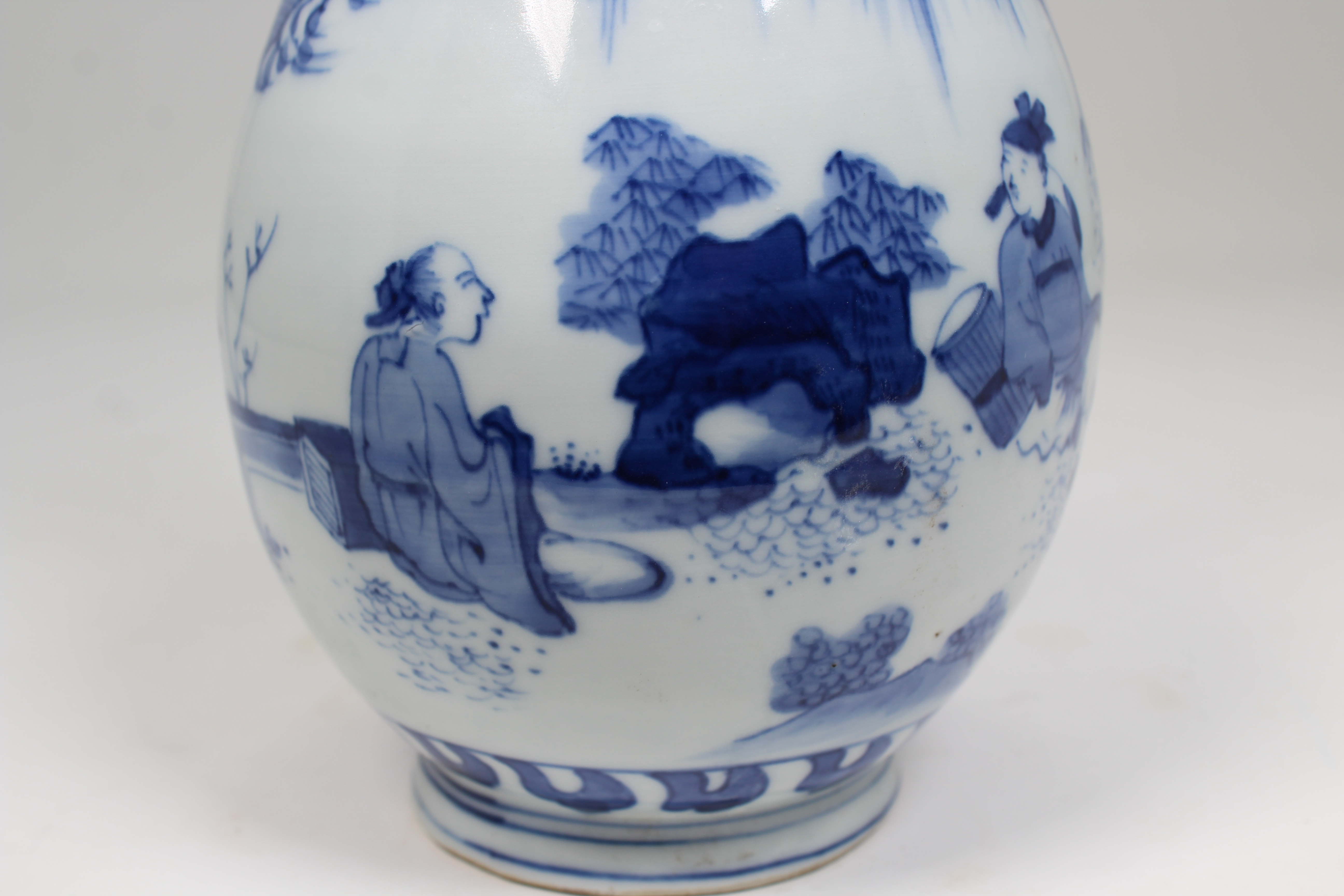 Chinese Blue/White Porcelain Vase. Scene depicts figures conversing. Size: 9 x 4.75 in. - Image 4 of 8