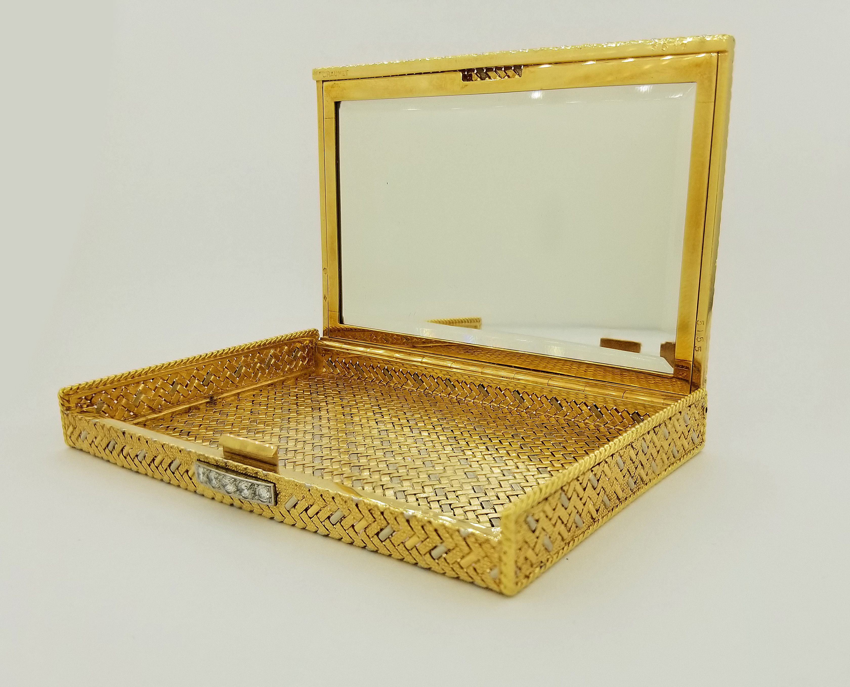 Chaumet, 18K Gold, Platinum & Diamond Set Compact Case. With the release of the case being diamond - Image 3 of 6