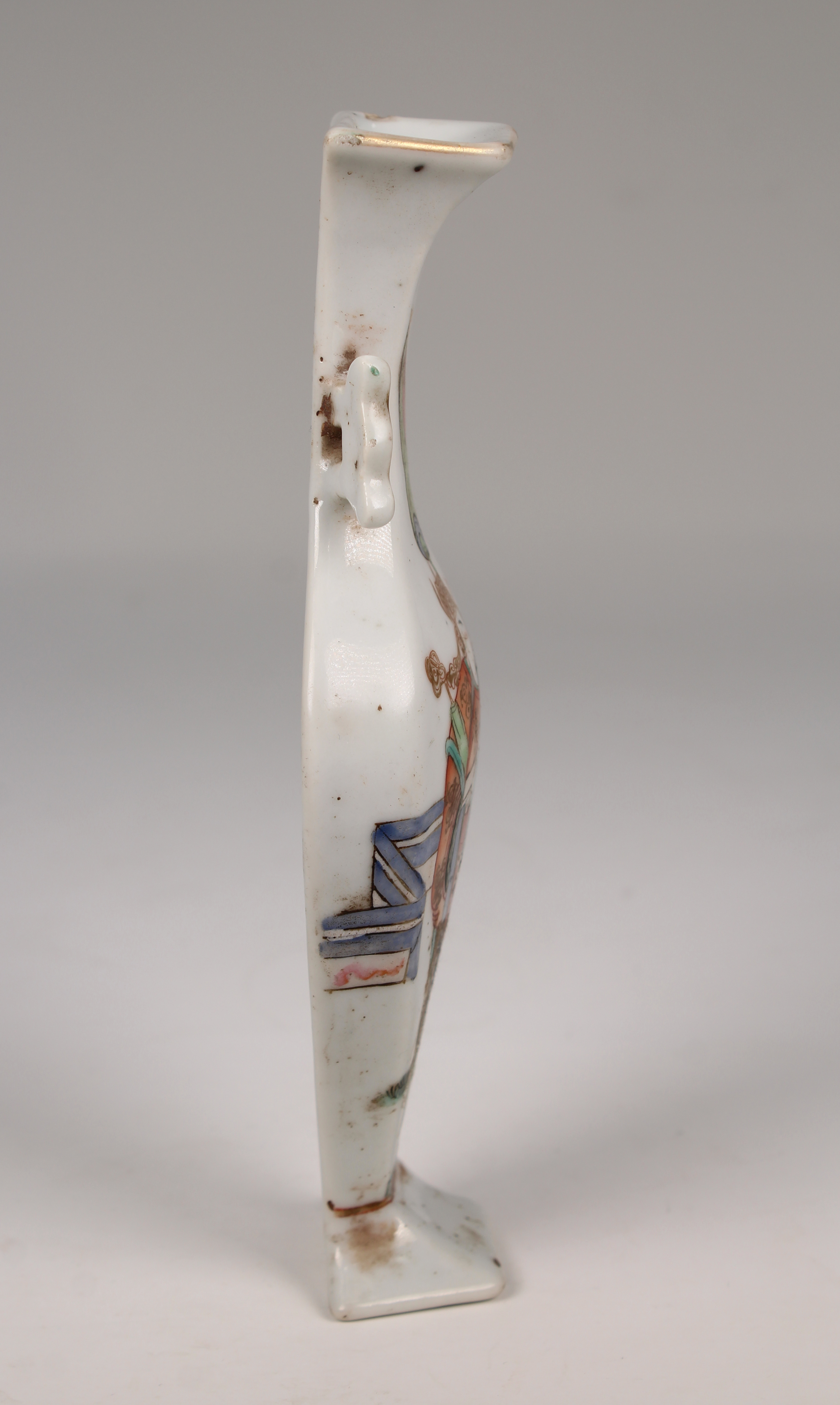 Chinese, Qing Dynasty Famille Rose Wall Vase - Image 4 of 10