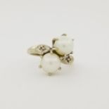 14k Gold & Pearl Ring