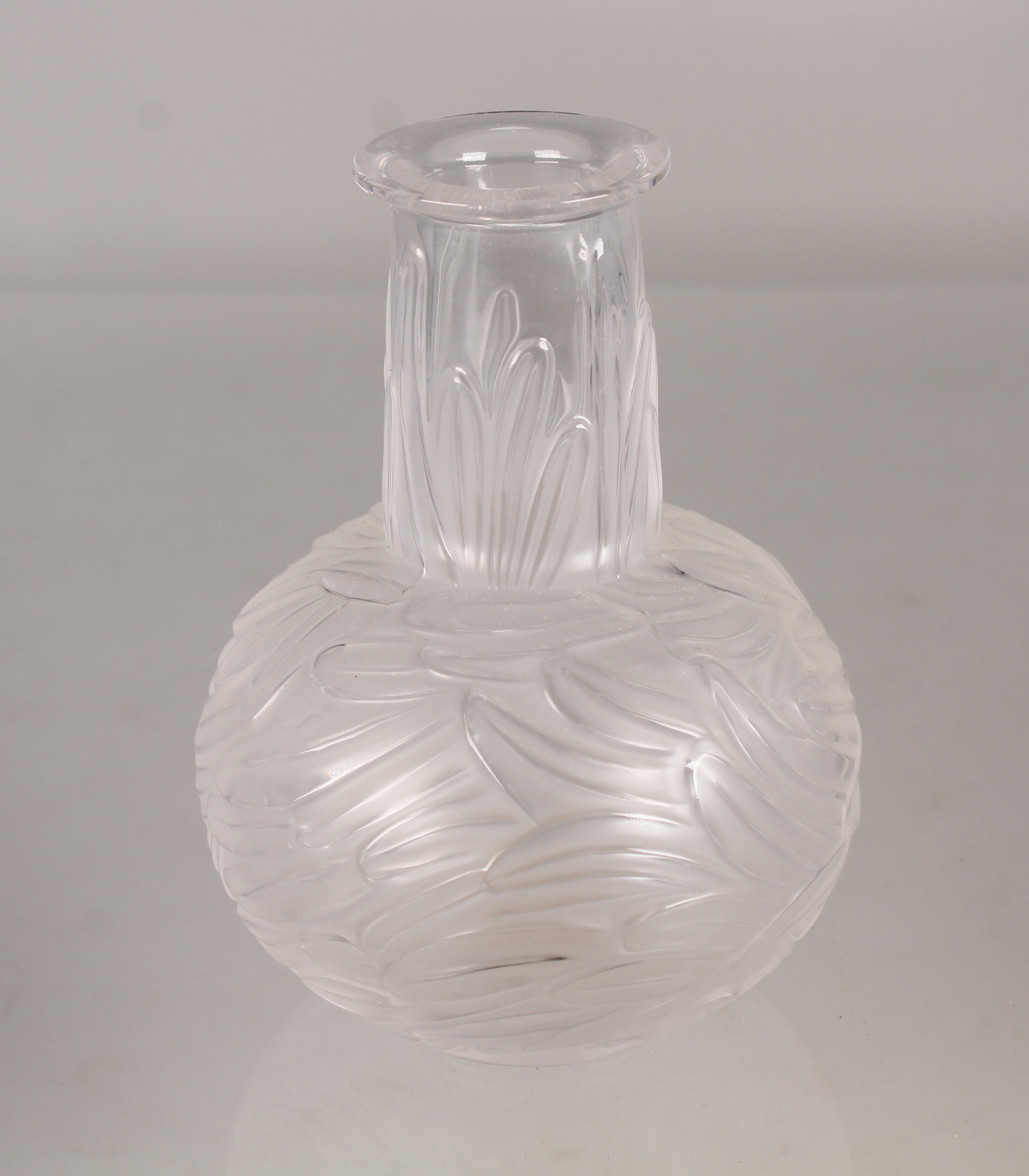 Lalique 'Plumes' Vase - Image 3 of 5