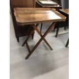 Early 20th cent. Oak butler's tray on mahogany stand.