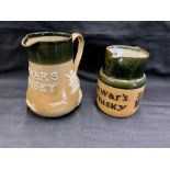 Royal Doulton: Dewars Whisky ceramic pitcher/jug no. 5895 decorated with applied hunting