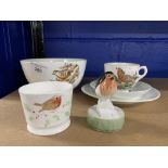 20th cent Ceramics: Trio, sugar bowl decorated with robin and holly, Rye pottery figure of a robin