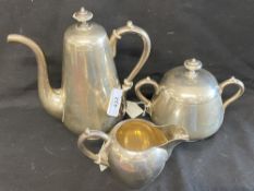 Imperial Russian Silver: Early 20th cent. Harlequin tea set comprising a teapot and sugar bowl