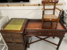 20th cent. Hardwood reproduction Chinese Chippendale style galleried desk with leather topped filing