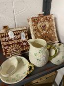 20th cent. Ceramics: Villeroy & Boch, ginger village Christmas theme, cottage pastille burners x