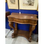 19th cent. Mahogany 'Duchess' style side table. W29ins. x D16ins. x H29ins. 134.