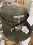 Militaria: WWII German Army M43 pattern cap.