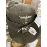 Militaria: WWII German Army M43 pattern cap.