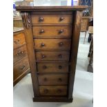 19th cent. Mahogany Wellington chest of seven drawers. 21in. x 14in.