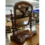 19th cent. Mahogany dressing table mirror with turned spindle supports on serpentine base,