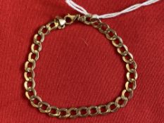 Hallmarked Jewellery: 9ct. Gold curb link bracelet, hallmarked Birmingham. Weight 4g.