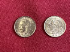 Coins: Half Sovereigns (2) 1913 and 1914.