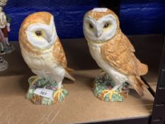 Beswick: Barn Owl no. 1046, gloss, x 2.