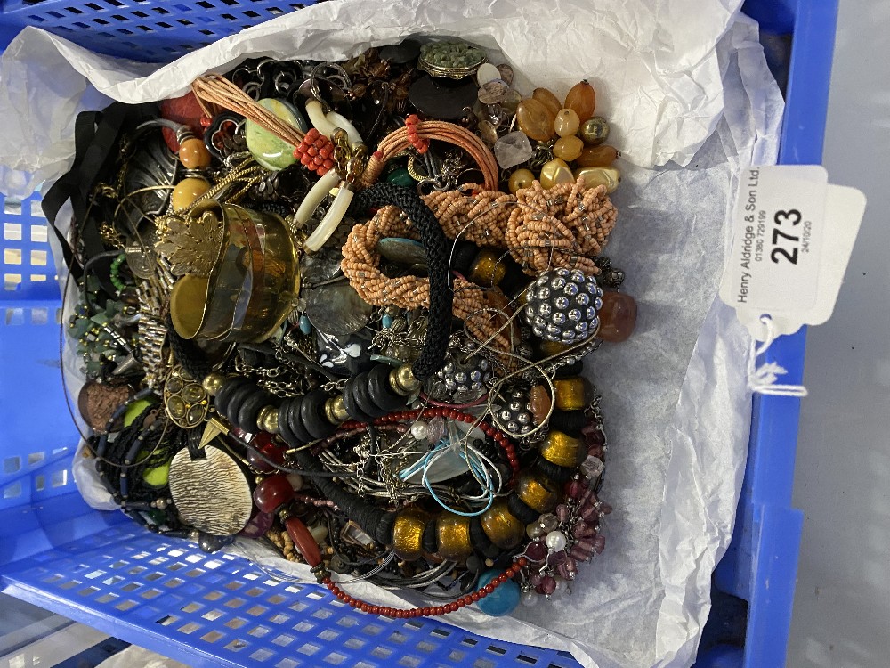 Costume Jewellery: Ethnic stye pendants and necklaces, also white metal chains, etc. 2 Trays. (Trays