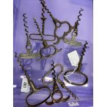 Wine Collectables/Corkscrews: Late 19th/early 20th cent. Straight pull metal handled corkscrews,