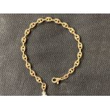 Hallmarked Gold: 9ct. Gold bracelet import stamp Birmingham. Weight 4·3g.