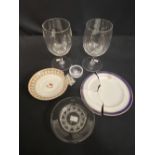 OCEAN LINER: Miscellaneous glassware decorated with White Star flag (4). Plus a pair of original