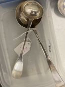 Hallmarked Silver: Glasgow William IV 1834/35 fiddle pattern ladle by Alexander Mitchell, 1.1oz.