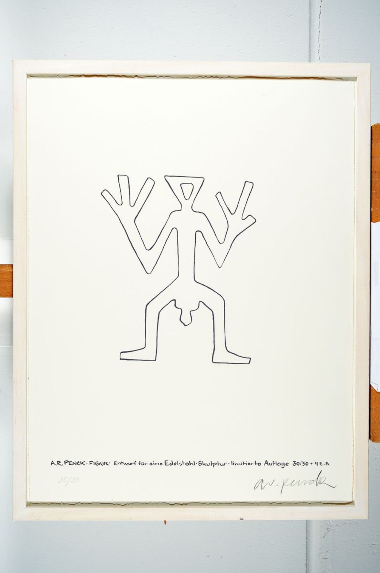 A.R. Penck, 1939-2017, screen print, figure - design for a stainless steela stainless steel - Bild 2 aus 2