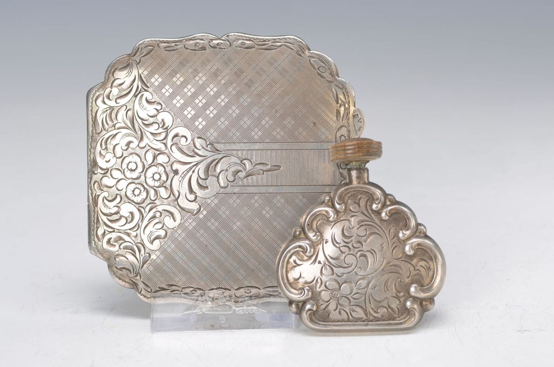 powder box and snuff bottles, around 1930, 835 silver: powder box needle etched and enchased,