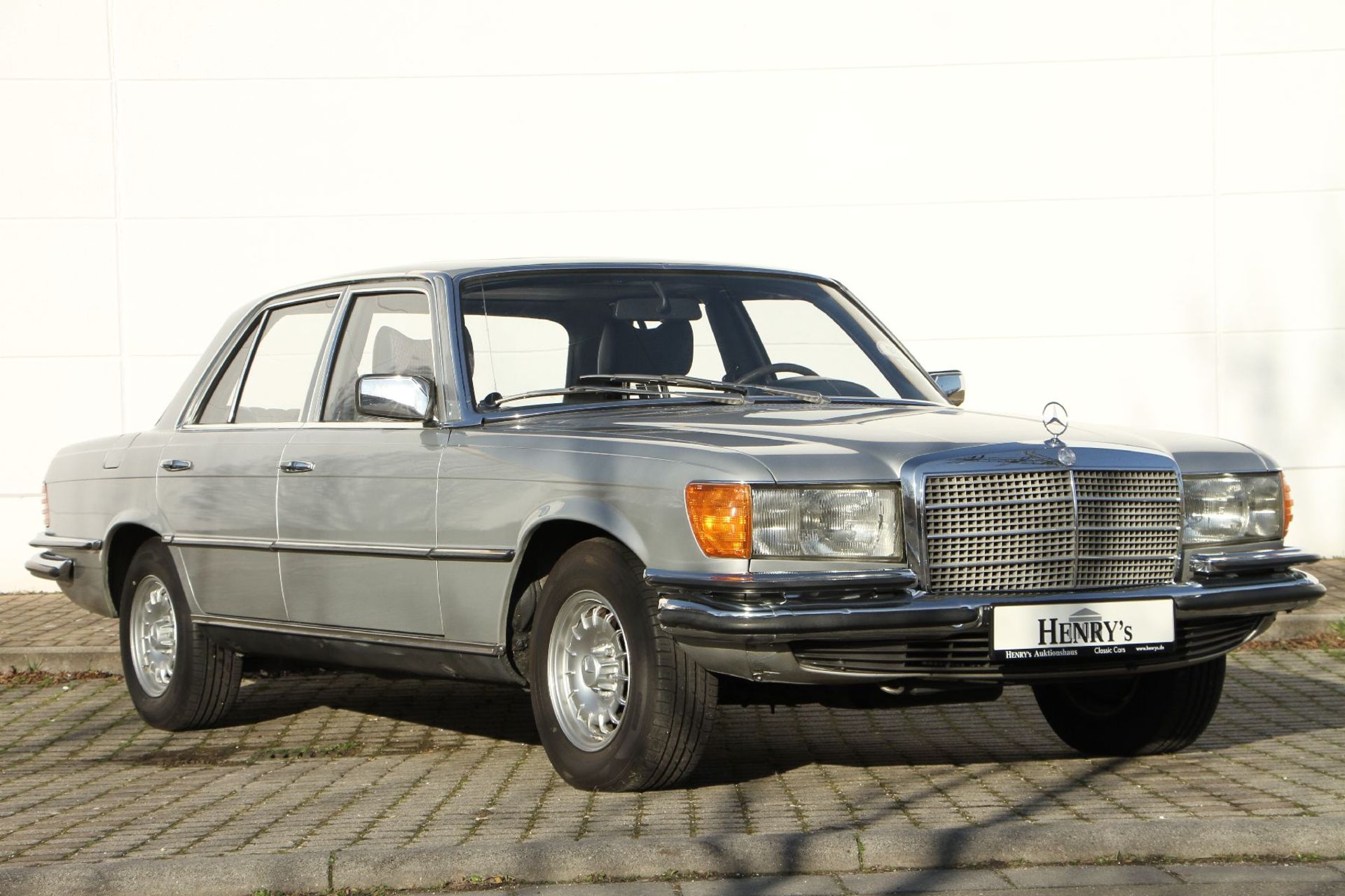 Mercedes-Benz 280S Limousine, Chassis Number: 11602010089338, first registered 08/1977, 2 owners, - Bild 2 aus 14