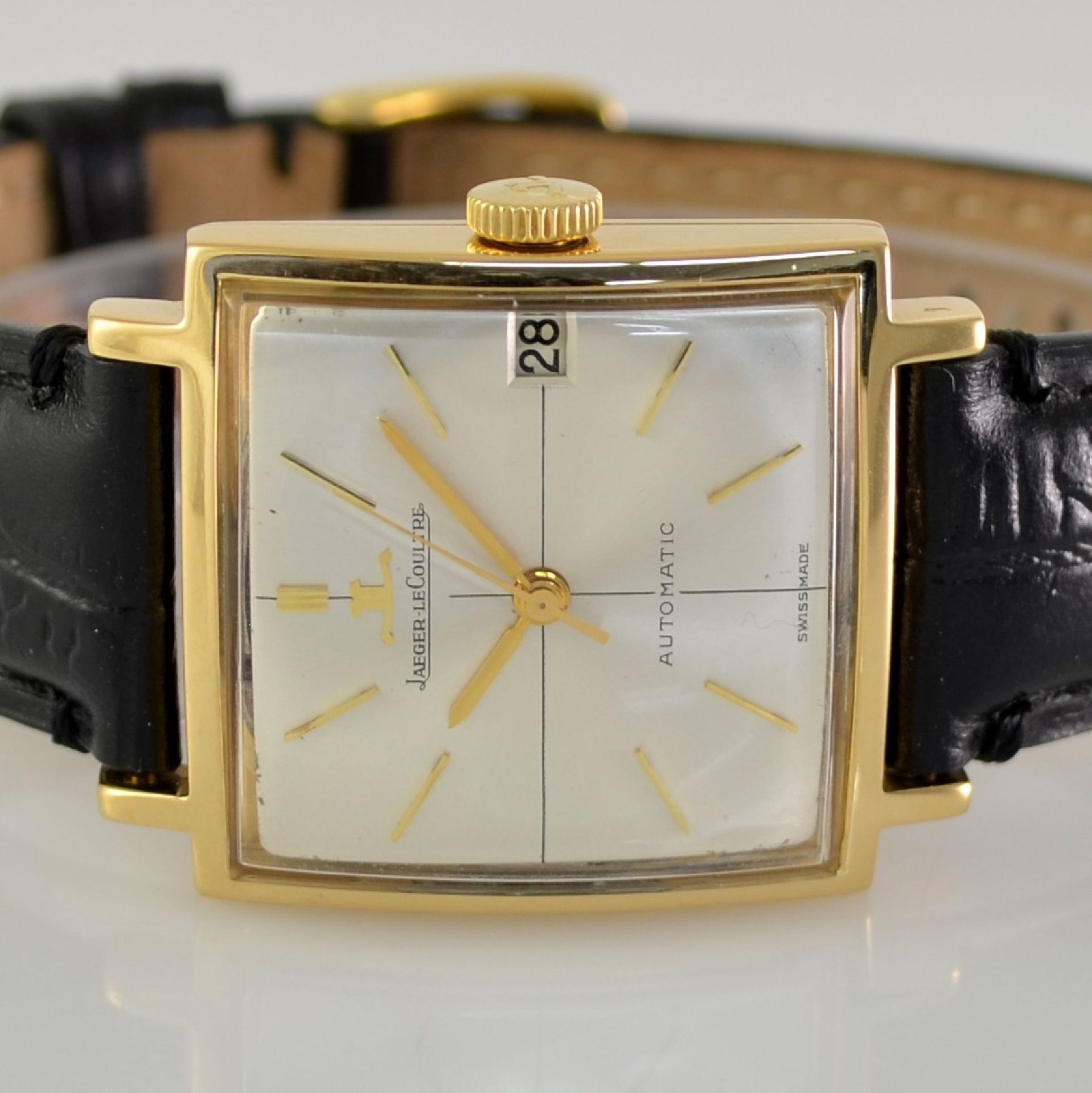 Jaeger-LeCoultre 18k yellow gold gents wristwatch, Switzerland around 1965, self winding, two- - Bild 2 aus 8