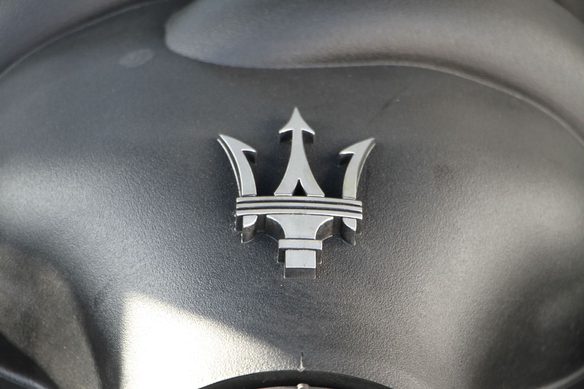 Maserati Grand Cabrio, Chassis Number: ZAMKM45B000052657, first registered 04/2010, two owners, - Bild 15 aus 15