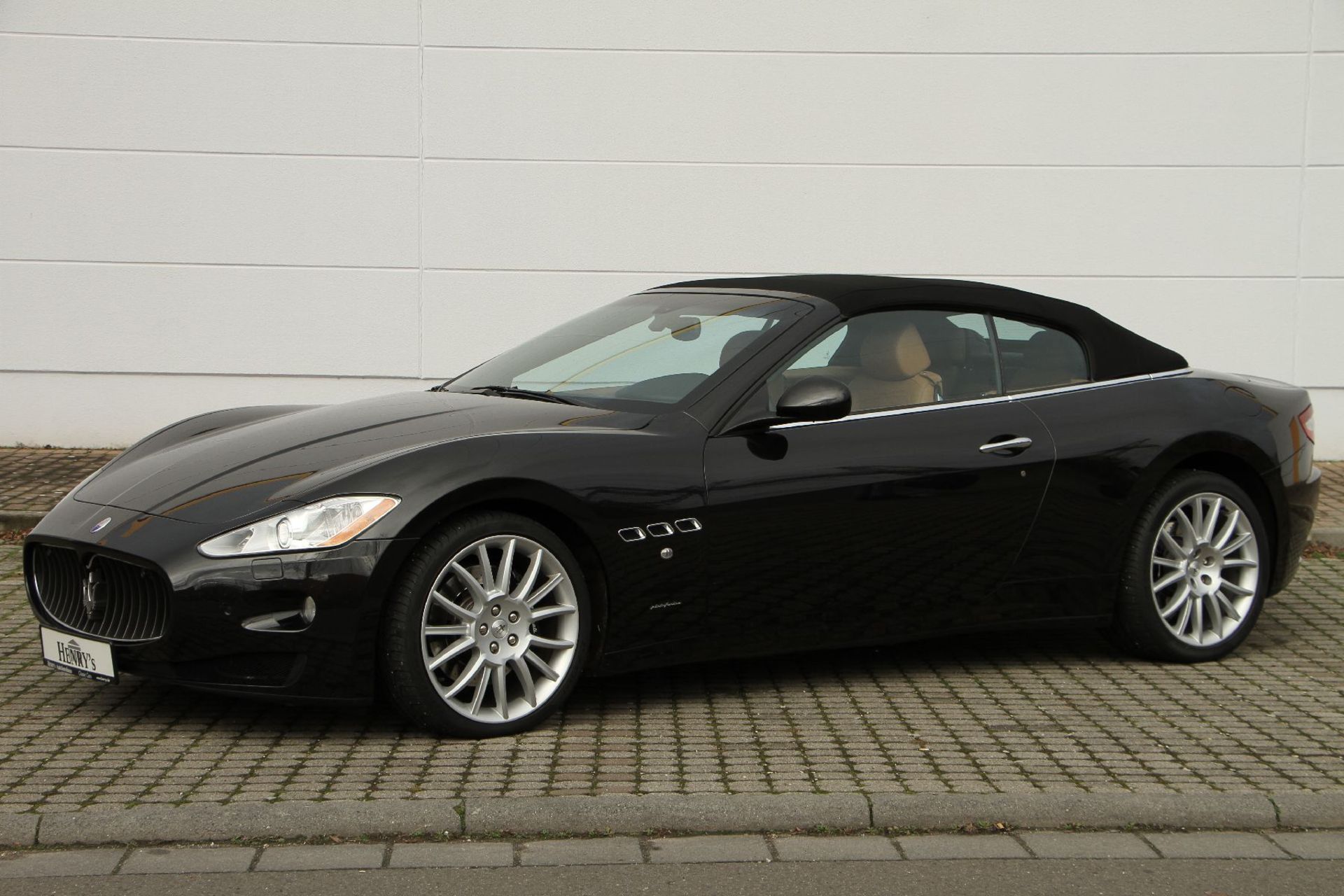 Maserati Grand Cabrio, Chassis Number: ZAMKM45B000052657, first registered 04/2010, two owners,