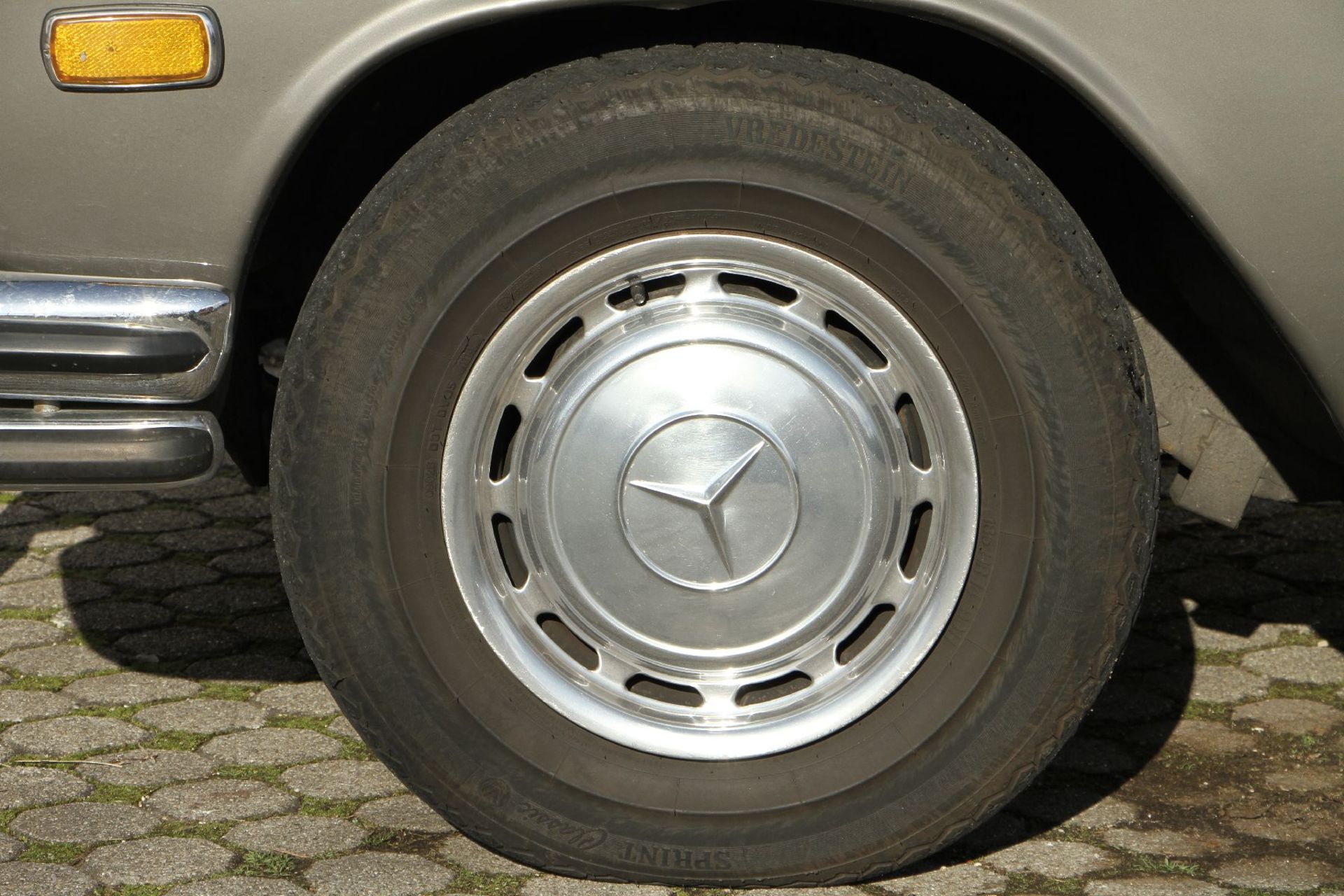 Mercedes-Benz 280 Coupé, Chassis Number: 11407312002203, first registered 07/1973, former US - Bild 8 aus 14