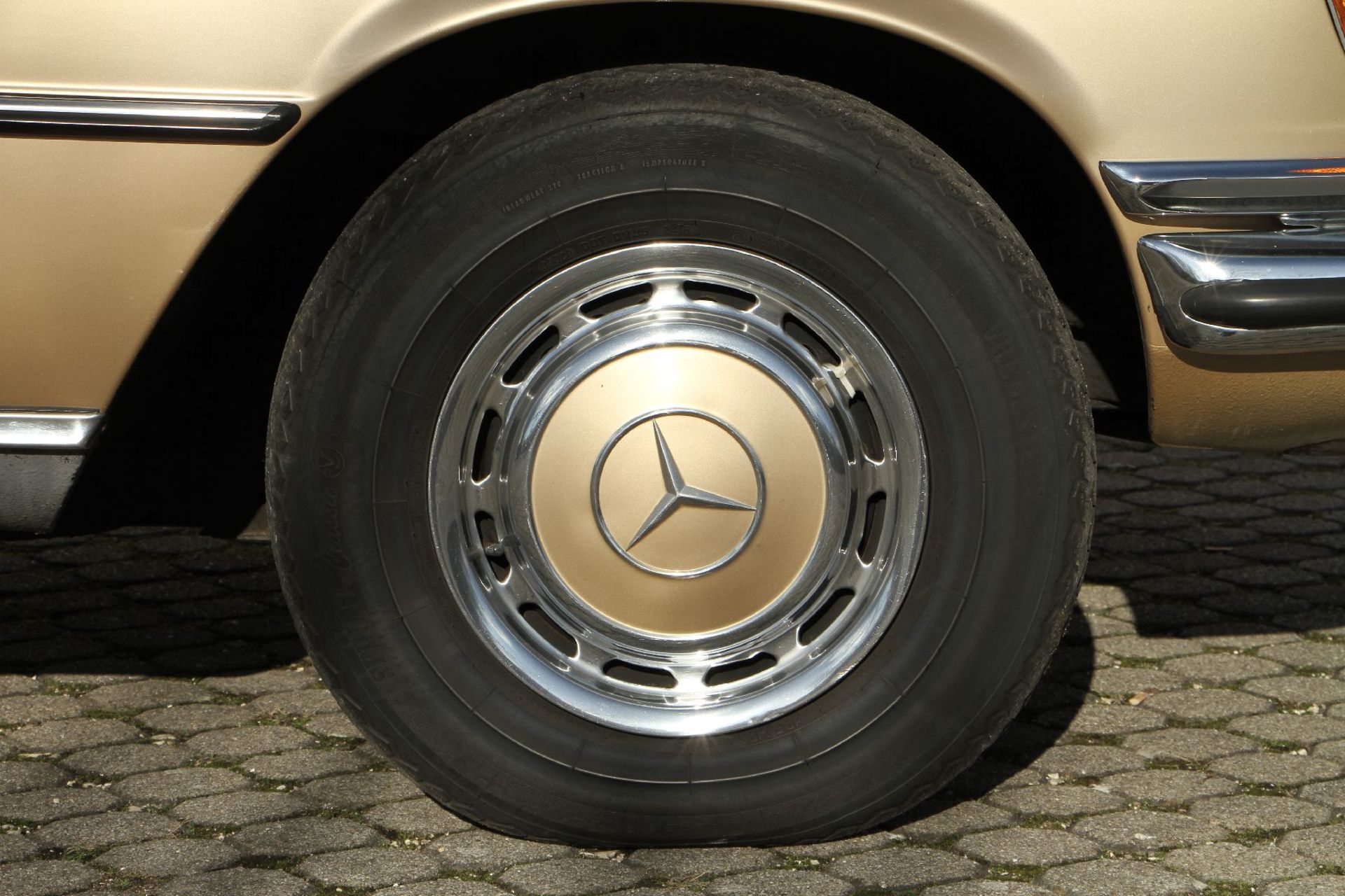 Mercedes-Benz 280 SE, Chassis Number: 11602410093259, first registered 08/1977, former US version, - Bild 7 aus 17