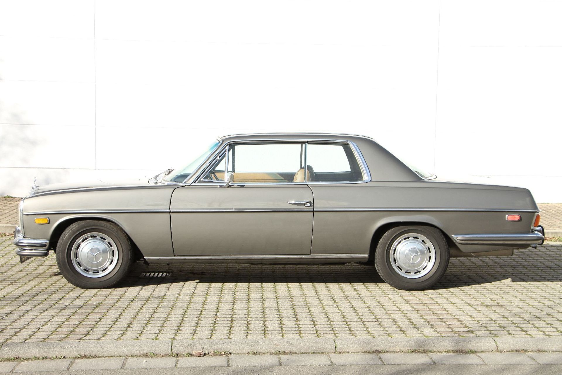 Mercedes-Benz 280 Coupé, Chassis Number: 11407312002203, first registered 07/1973, former US - Bild 3 aus 14