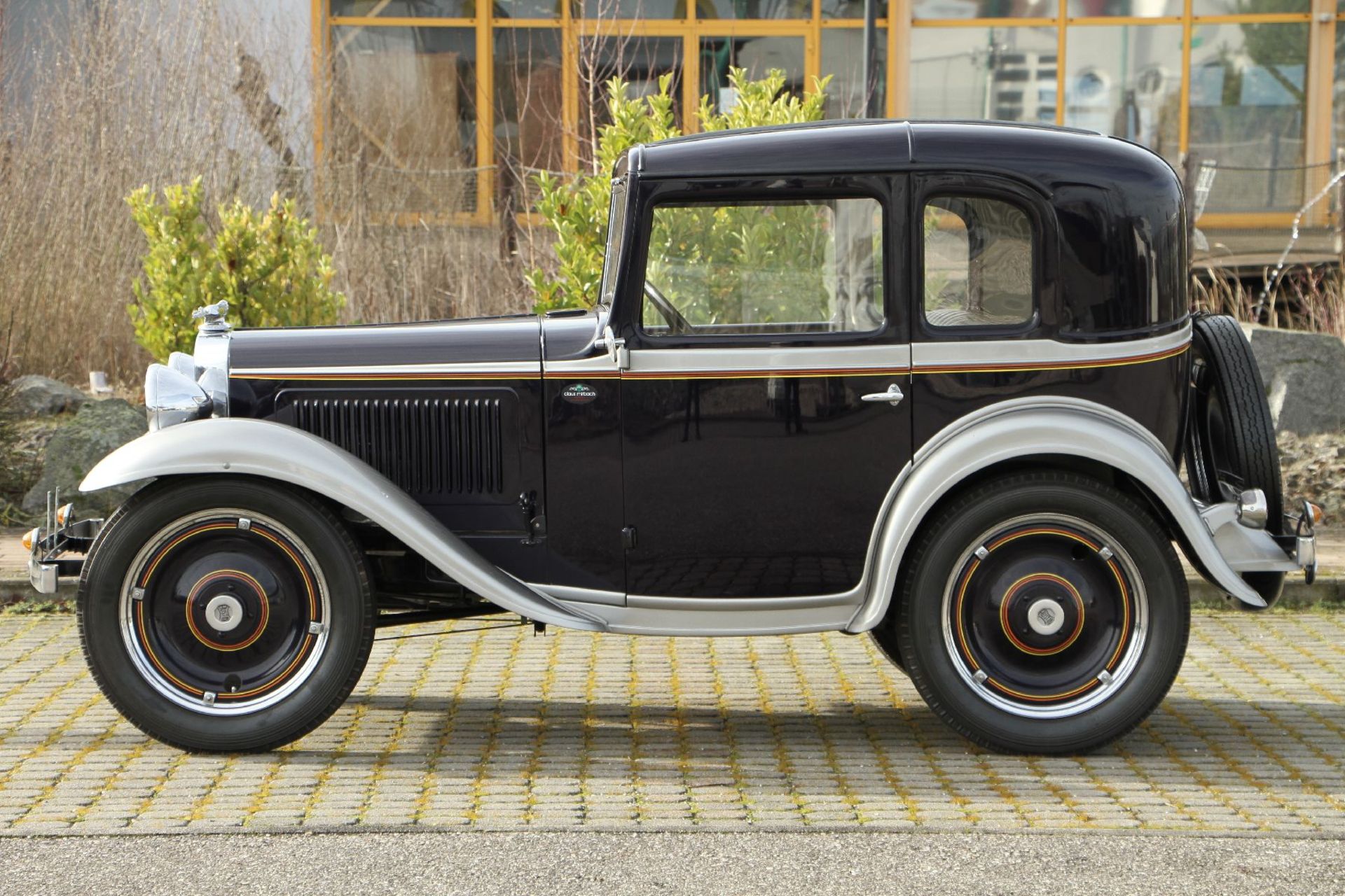 American Austin 5-Window Coupé, Chassis Number: 3755463, first registered 12/1933, oneregistration - Bild 3 aus 15