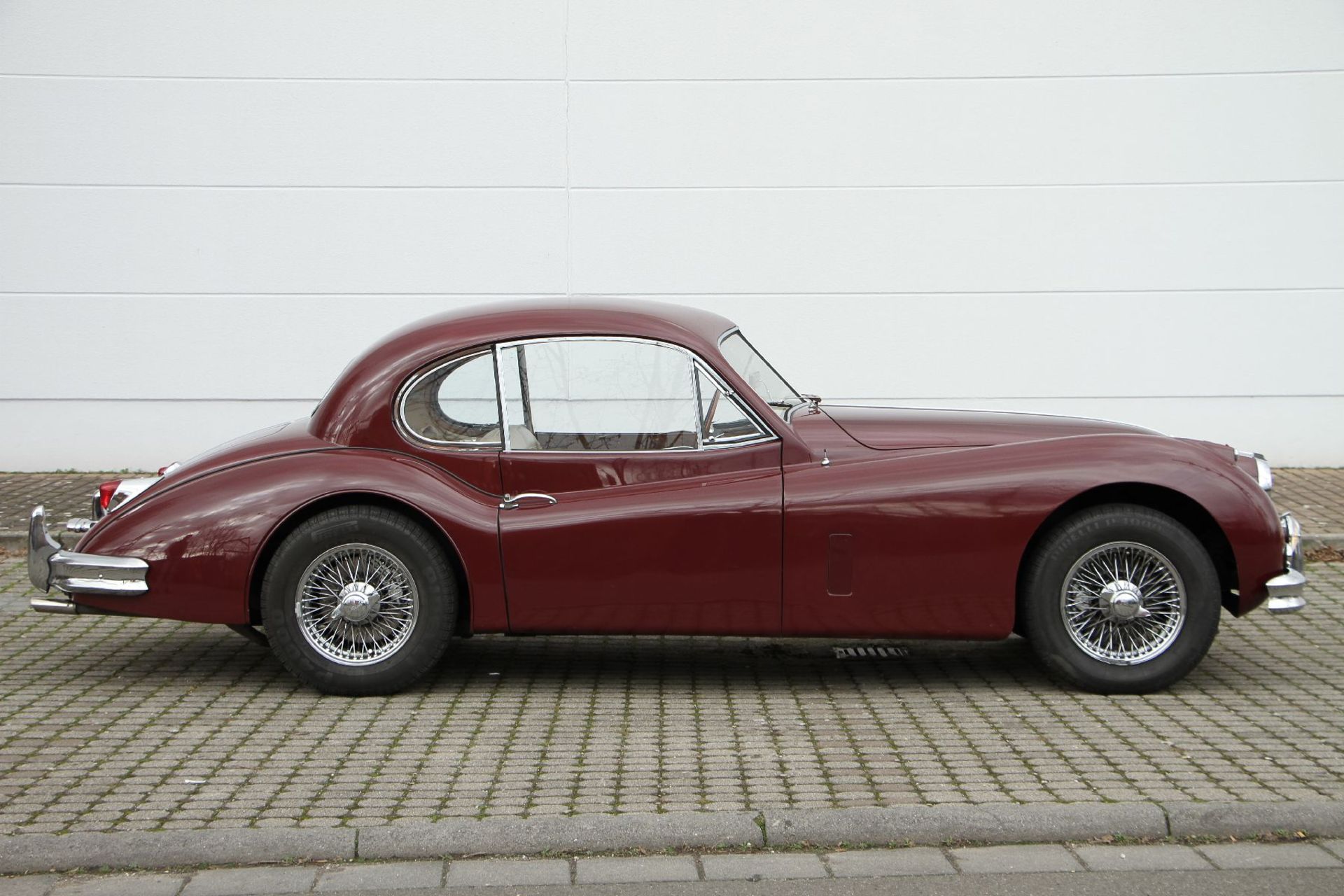 Jaguar XK 140 SE-C FHC, Chassis Number: S814840DN, first registered 02/1957, mileage 36.749 miles - Bild 3 aus 11