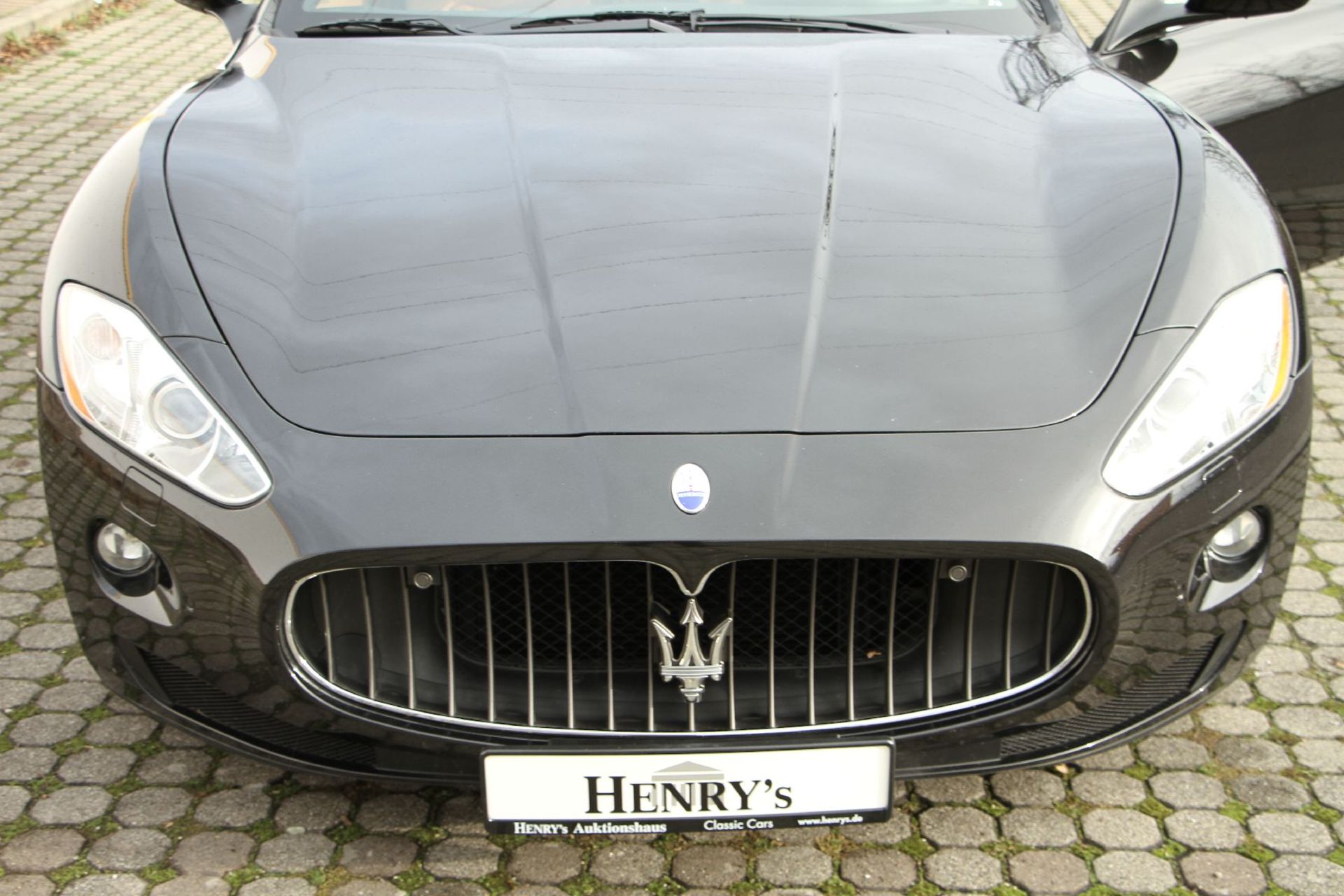 Maserati Grand Cabrio, Chassis Number: ZAMKM45B000052657, first registered 04/2010, two owners, - Bild 4 aus 15