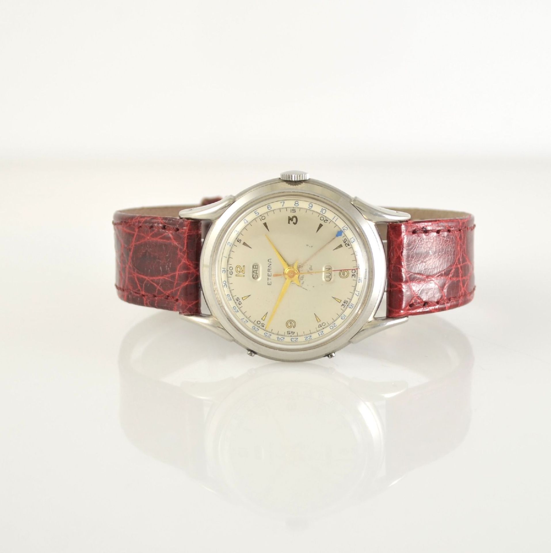 ETERNA wristwatch with complete calendar in steel, manual winding, Switzerland around 1945, snap